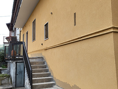 facciata-villa-schiera-carbonate 11
